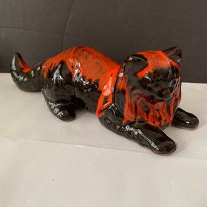 CANUCK POTTERY CANADA RARE CERAMIC CAT   9.5" BY 3"
